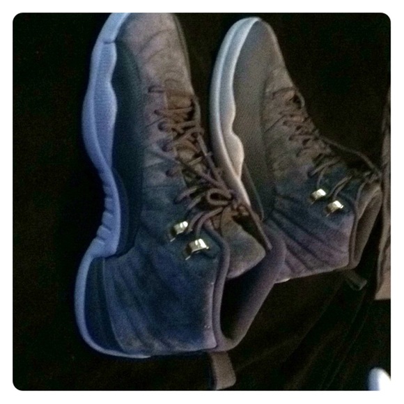 grey and gold 12s